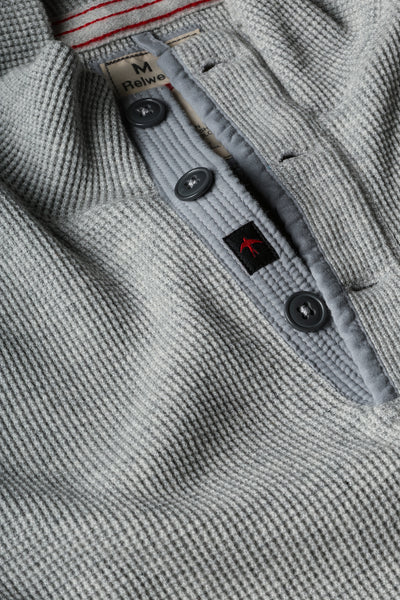 pale grey-rollover-tall